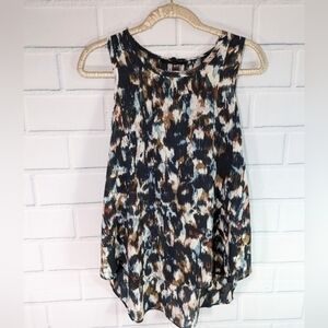 Oliviaceous Navy Patterned LighteightHigh/Low Sleeveless Ipp